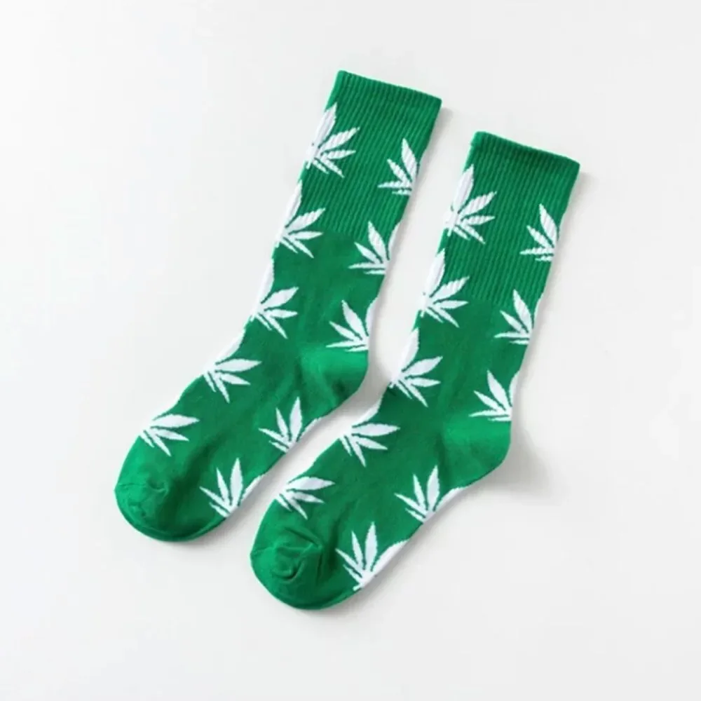 Ganja GREEN & WHITE Leaf Socks